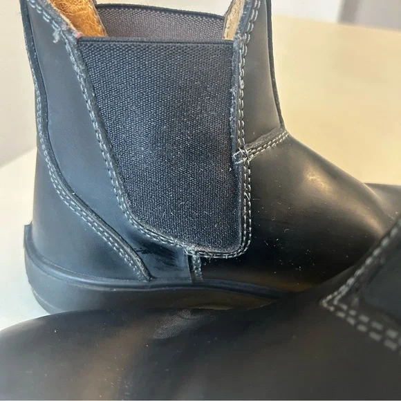 Aquatherm Women's Chelsea Black Ankle Boots - Picture 6 of 12